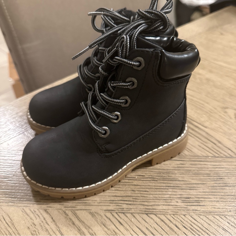 Bruno Marc Boy's Lined Lace Up Ankle Boots Size 10  Faux Fur